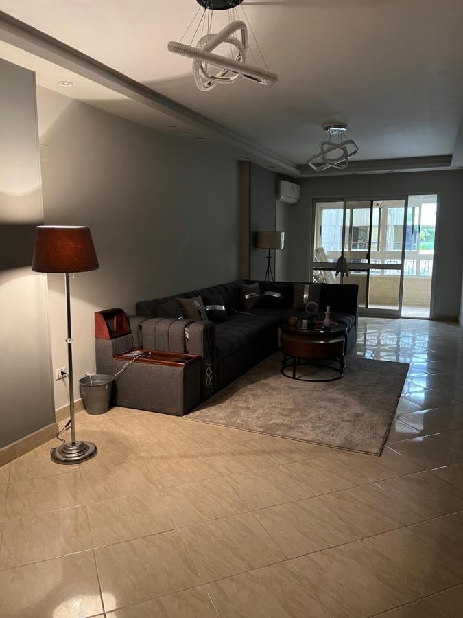 Modern Stars Nasr Apartment: 3 Rooms, 2 Baths, Balcony * Cairo